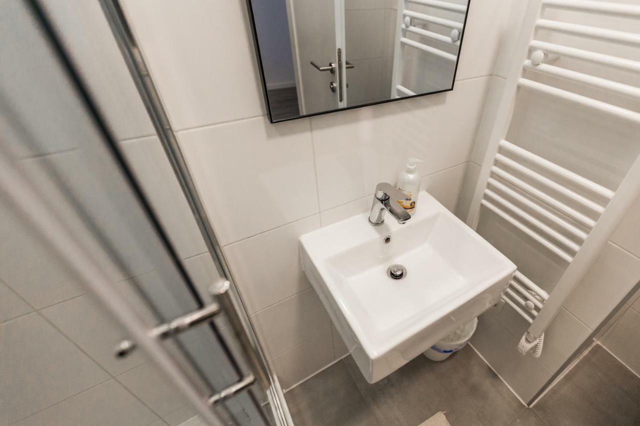King'S Street Apartments Загреб Екстериор снимка